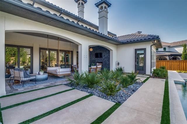 2020-07-1612.43.40-1