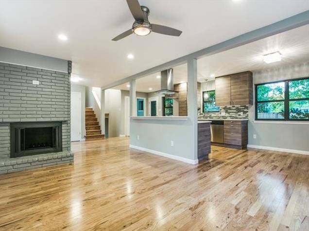 Lochwood-10551-Silverock-Living