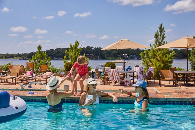 EXTERIOR_Photo-44crop