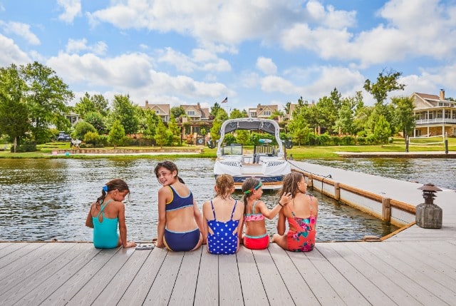 lakefront-cape-home-west-harbor-02-v2-1