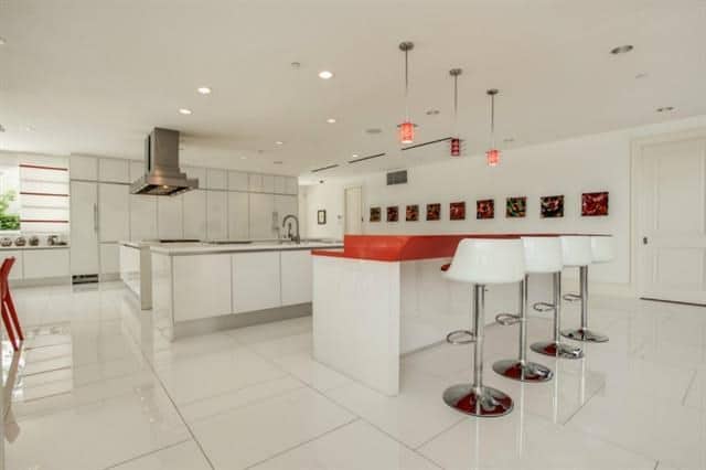 Main-Kitchen