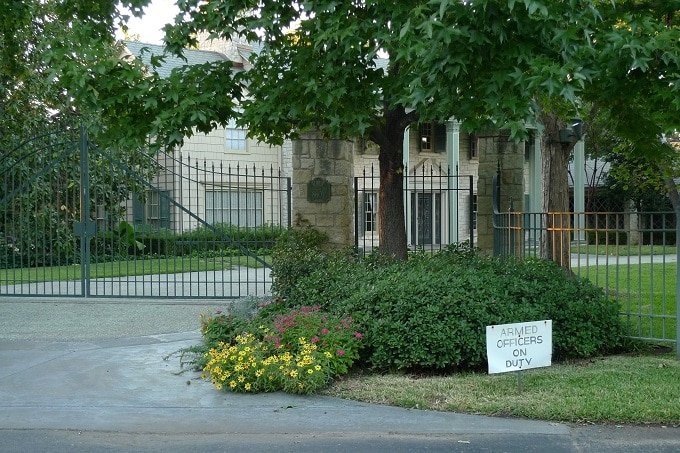 Mark-Cuban-PH-props-10