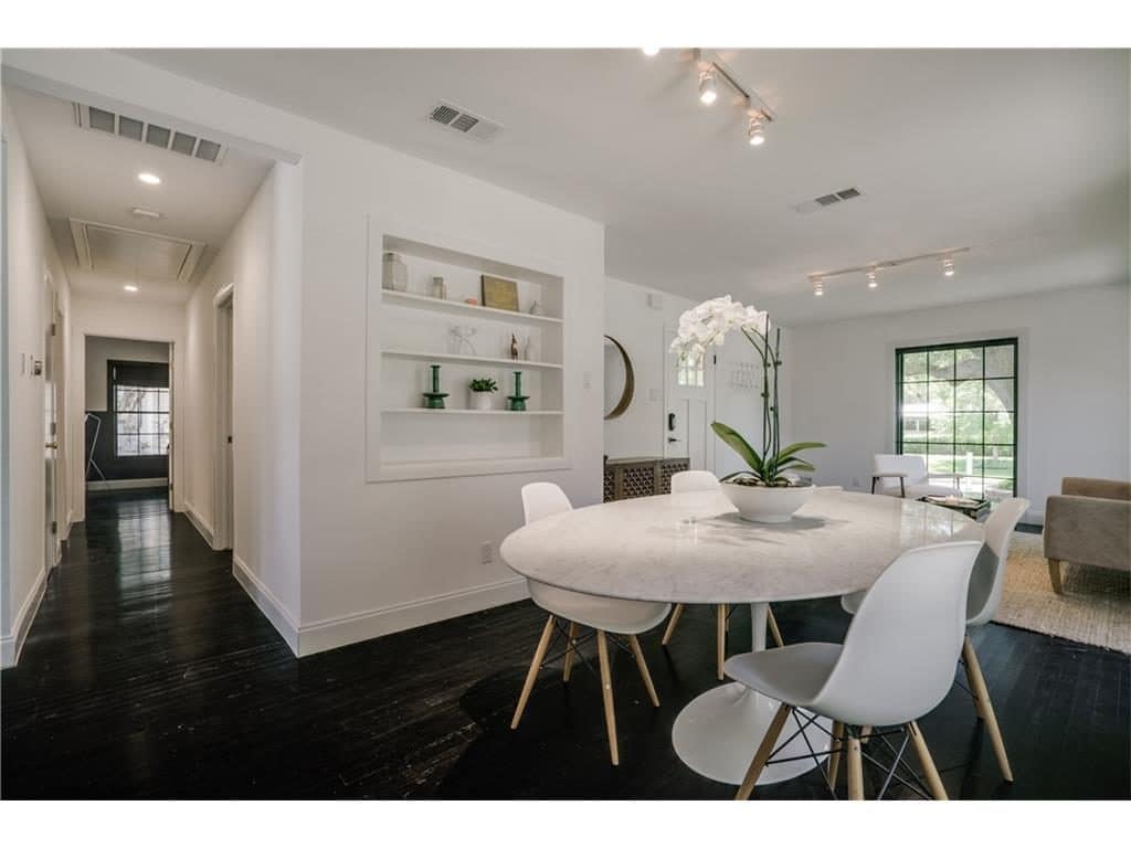 Mercedes-dining-r-4-1024x768