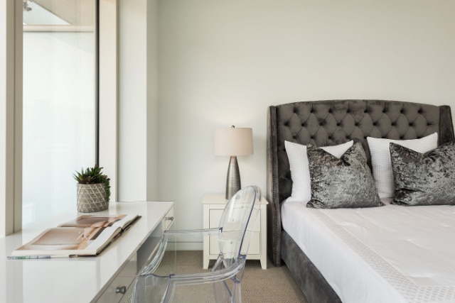 Museum-Tower-Condo-Living-to-Dining