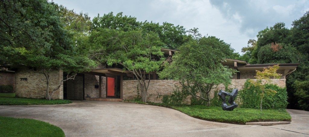 Newberger-House-7115-Brookshire1-1024x456-1024x456