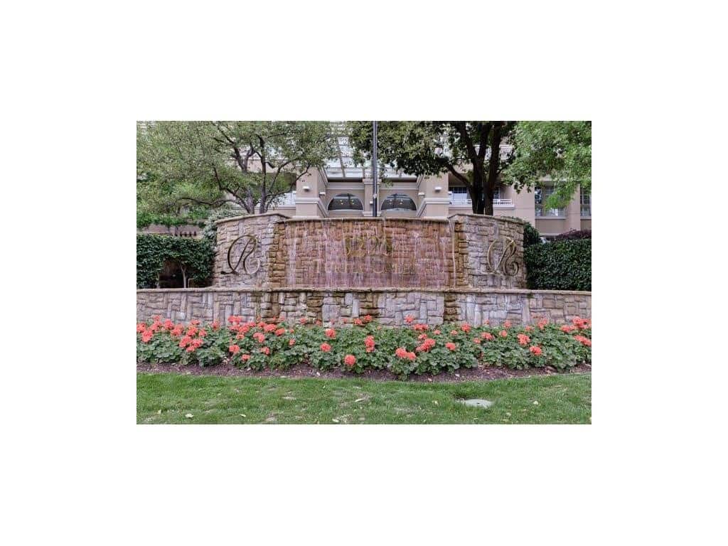 Renaissance-Fountain-1024x768