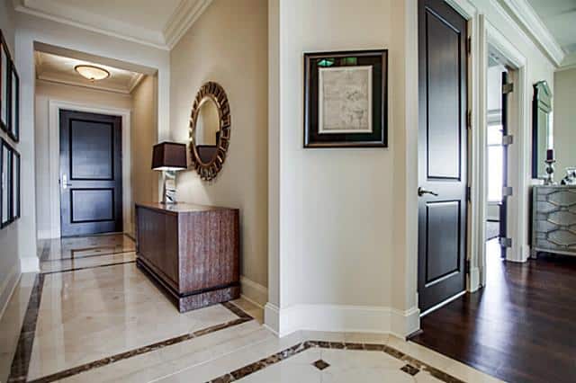 Ritz-Unit-702-Foyer