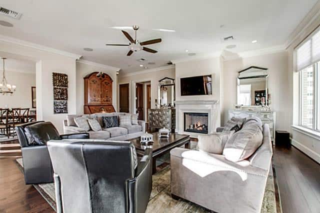 Ritz-Unit-702-Living