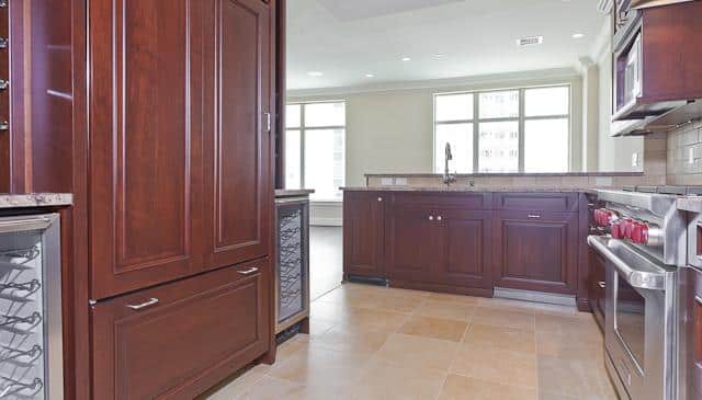 Ritz-lease-904-kitchen