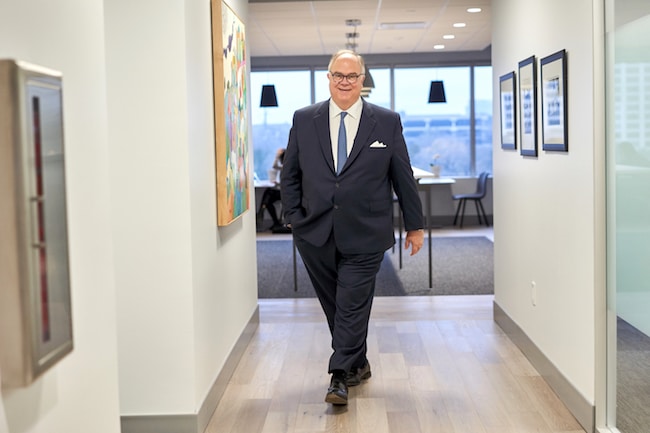 02_10777StraitLane_002-1