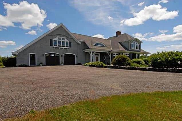 Rockport-maine-garage