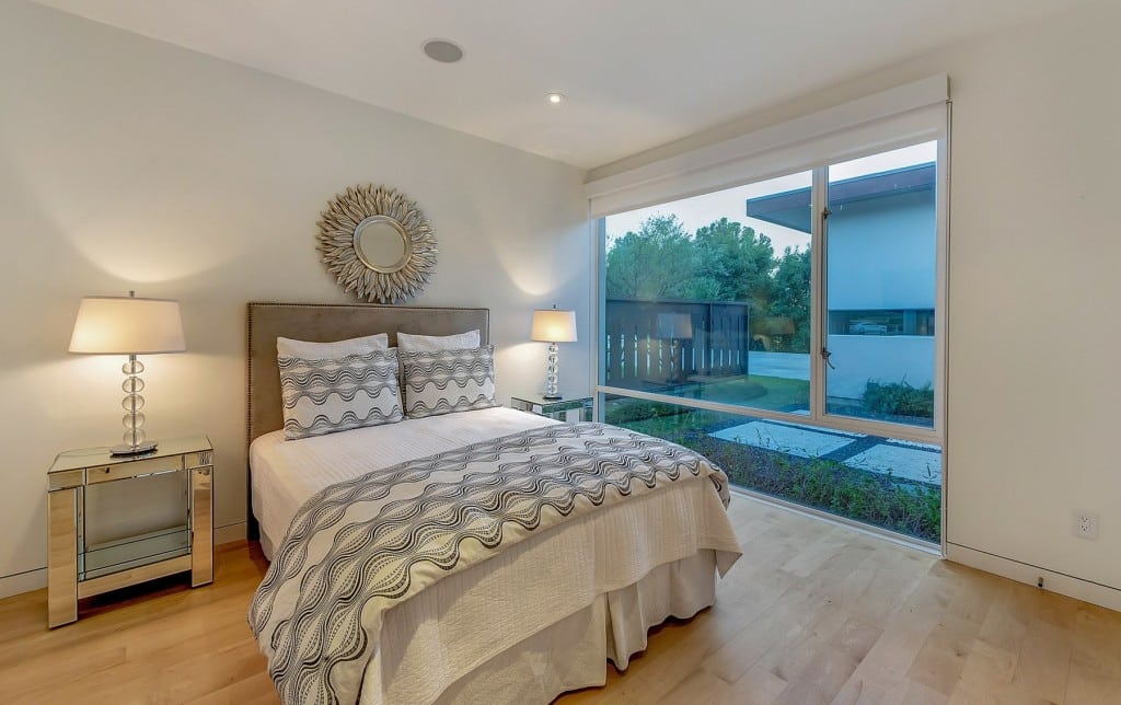 Sahalee-bedroom2-1024x644