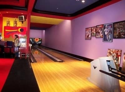 Sanders-bowling-alley