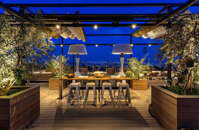 640x500-large-vertical-overlay