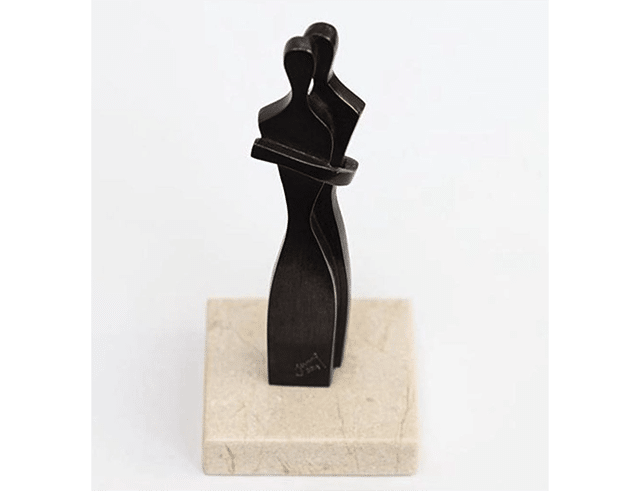 valentines-chocolate-peanut-butter-cake-guts.836d64a8d4fa555618b4e8ff26641693