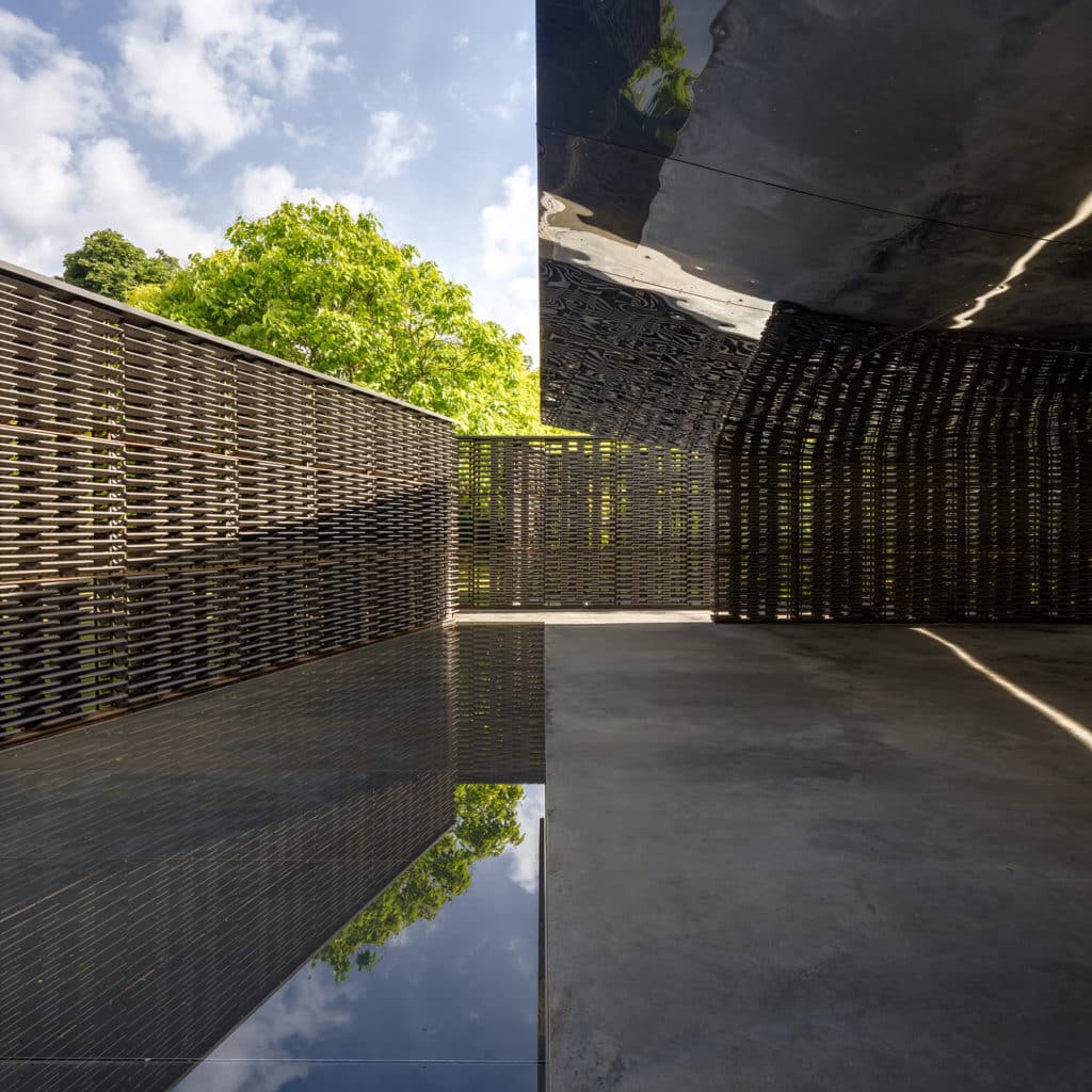 Serpentine-Pavilion-Cropped.London-England.-Courtesy-of-the-Architect-1024x1024