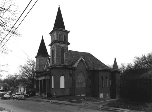 TS-NRHP.03-Elizabeth-Chapel-C.M.E.-Church-1026-East-Tenth-Street-Tenth-Street-Historic-District-Dallas.-Daniel-Hardy-July-1990-SE