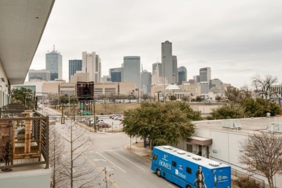The-Beat-Unit-406-Downtown-View-575x383