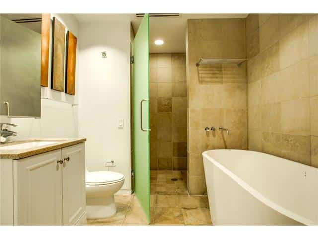 The-W-Residences-Unit-2001-Bath