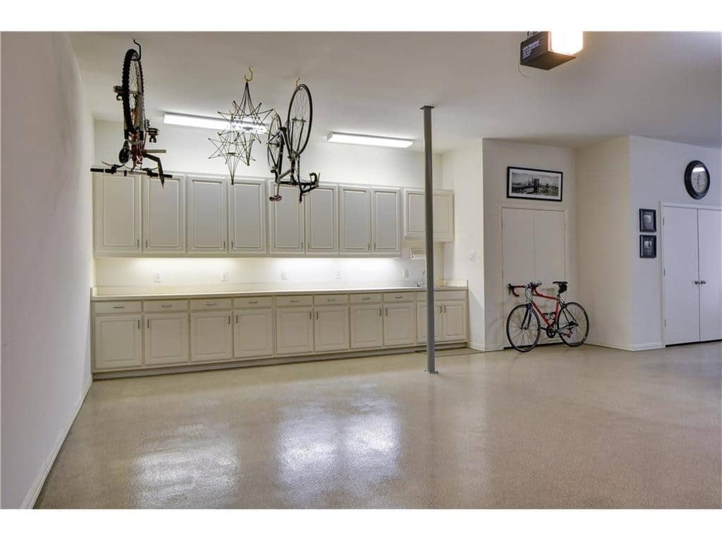 Thomas-Street-garage-1024x768