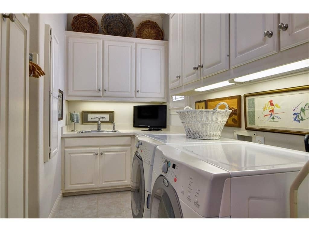 Thomas-Street-laundry-1024x768