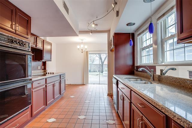 34d83b8504f3eba6b1bec3efa740e32bl-m1825373562od-w1024_h768