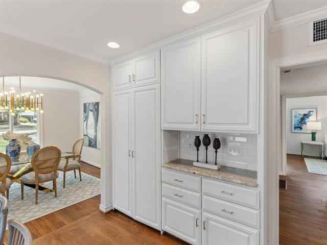 aa118f3be164c3fae798b24db8011ea8l-m3682457707od-w1024_h768_x2