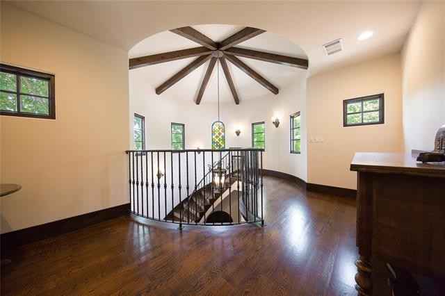 ae68d6ca801fbb11d183c1eb7c82cfa1l-m3482872646od-w1024_h768_x2_s1