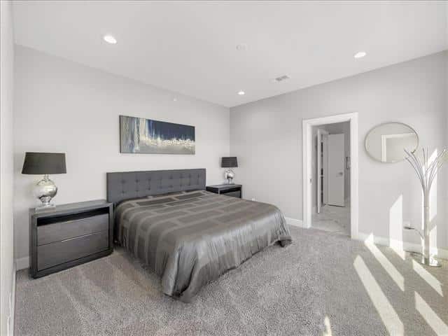 b1b2dcb5175ac3166cc63d96e75ed7efl-m3150469984od-w1024_h768