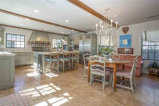 b85dd979cc93e5e948159eb3e39b0489l-m2323487592od-w1024_h768_x2