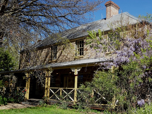 home-inspection-home-inspector-magnifying-glass