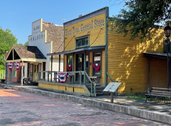 Dallas-Heritage-Village-Millermore-House-overview