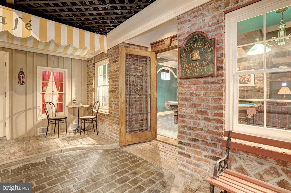 c3bb1315640543a6bf1dc706ced95acfl-m55xd-w1020_h770_q80