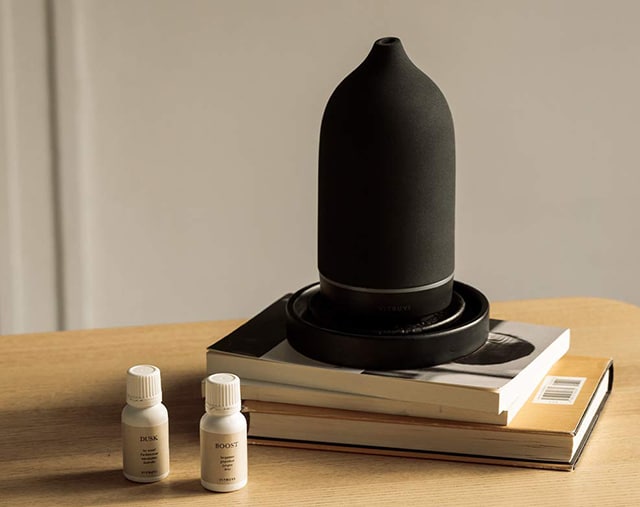 99418160_modern_organic_office_lounge_design-4