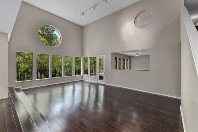 76230076c5a30c6690e912f942f74634l-m4032335542xd-w1020_h770_q80