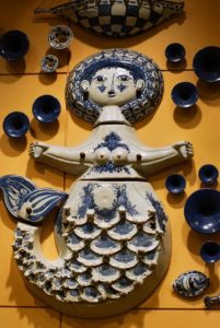 e2f85588619917a8410e53b717950bcb-201x300