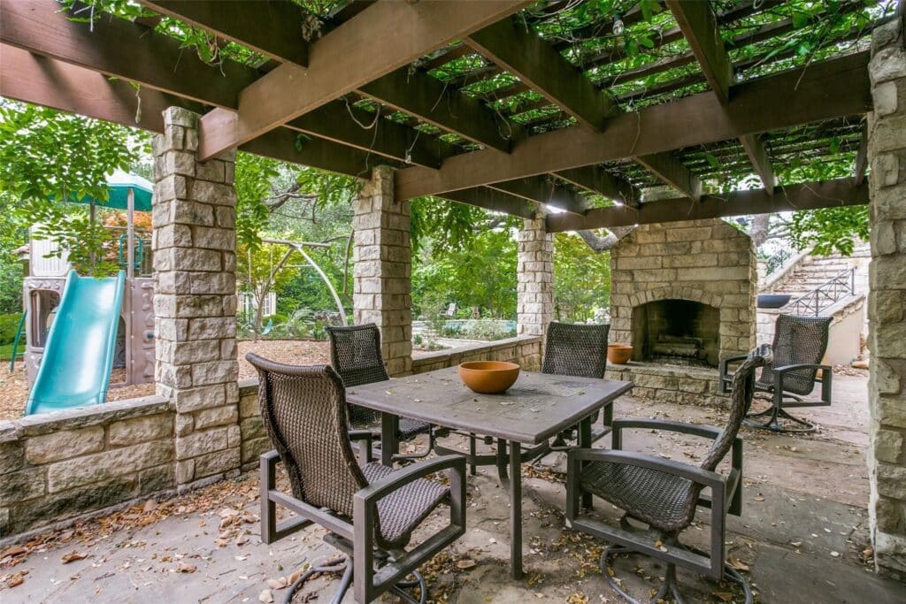 ed2cf5bccb928ad15b9ff014befc3aa1l-m1025584582od-w1024_h768_x2-1024x683