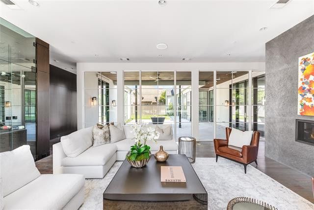 f865f32b0f1cc10952b098d706313ee1l-m3990536511xd-w1020_h770_q80