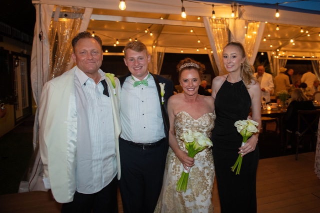 Hands-vows-DSC_2668