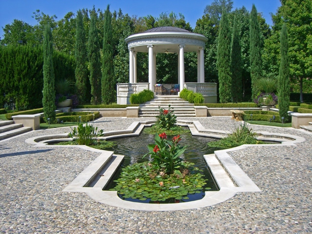 harold-leidner-10777-strait-lane_koi-pond