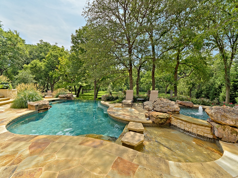 harold-leidner-private-pool