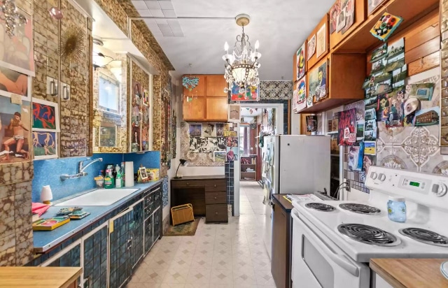 Art-house-1-1024x683