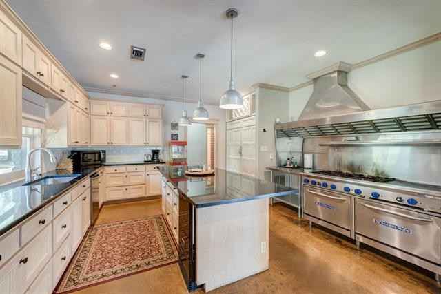 6fbe25061ee4499baba503e545da34a1l-m3810467206od-w1024_h768_x2