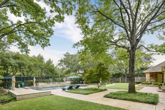 ja2photo-10802_strait-048_light