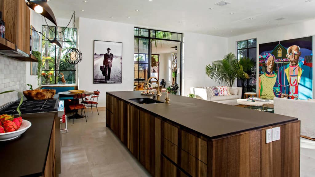 la-fi-hp-home-20160917-pictures-005-1024x576