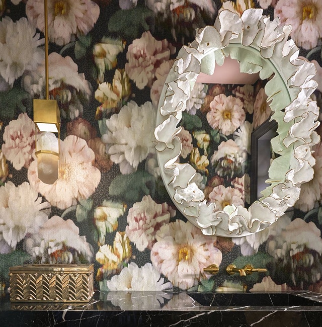 bjorn-wallander-fixtr-ures-sink-mirror-flowerssmall-bathrooms-10