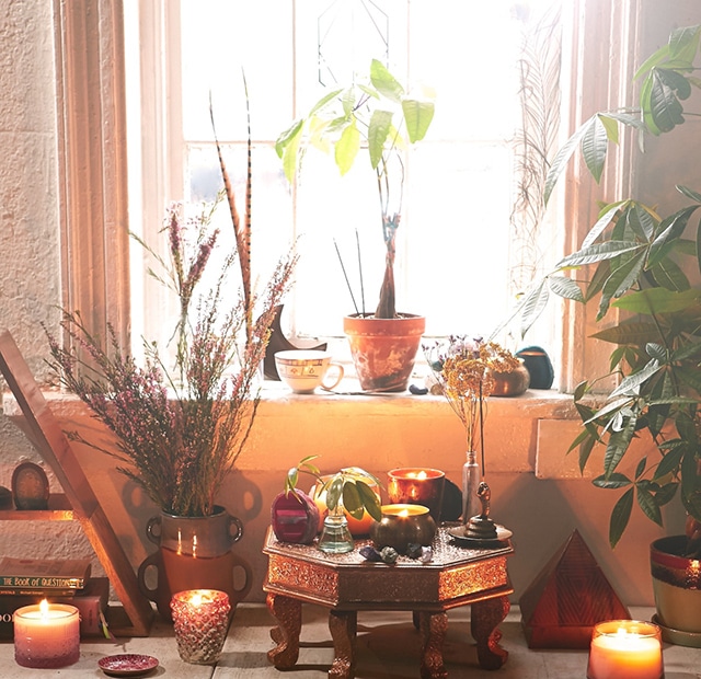Use-the-meditation-space-as-a-cool-yoga-studio-as-well