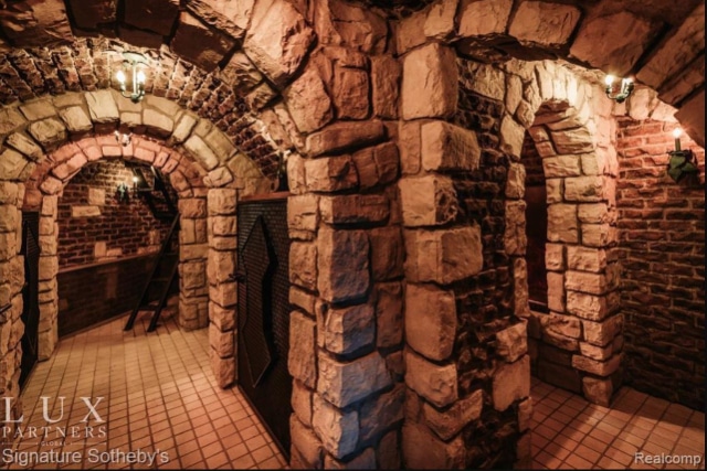 cinderellas-castle-3-1024x682