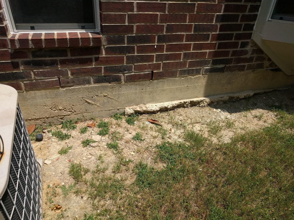 home-inspection-home-inspector-magnifying-glass