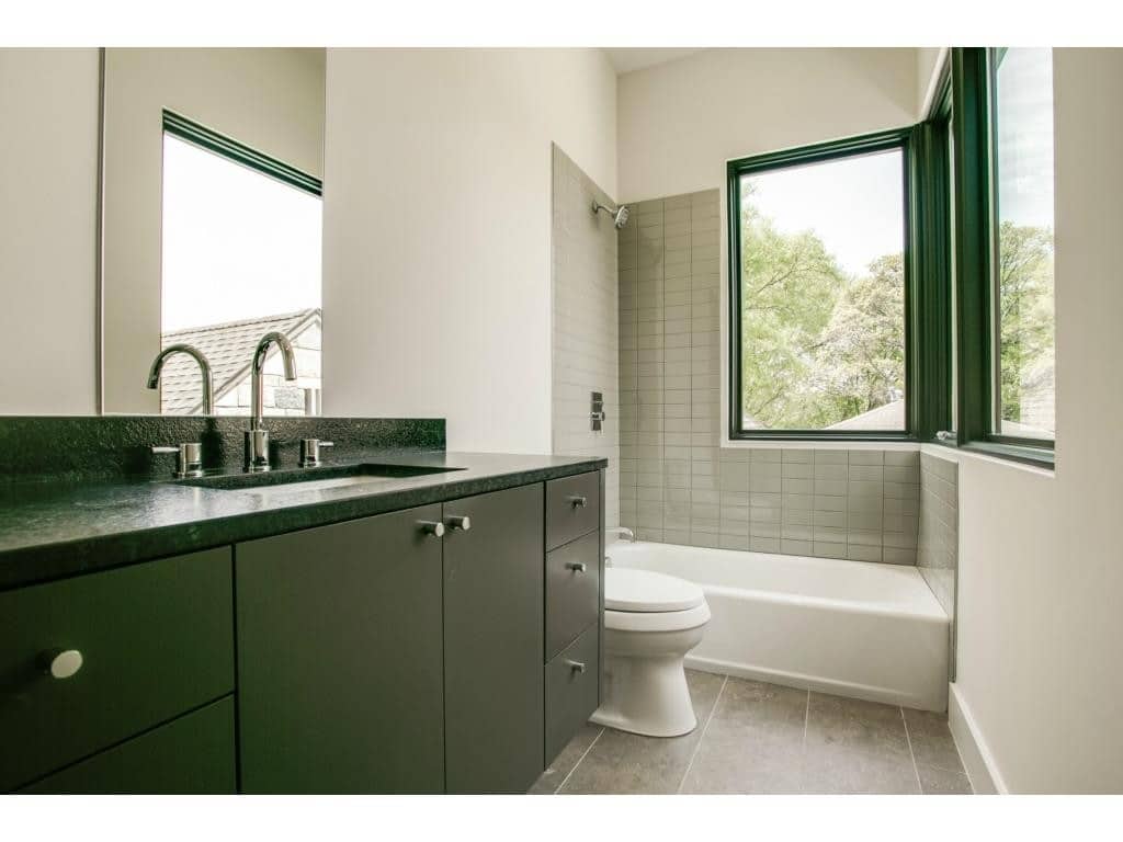 woodson-bath-3-1024x768